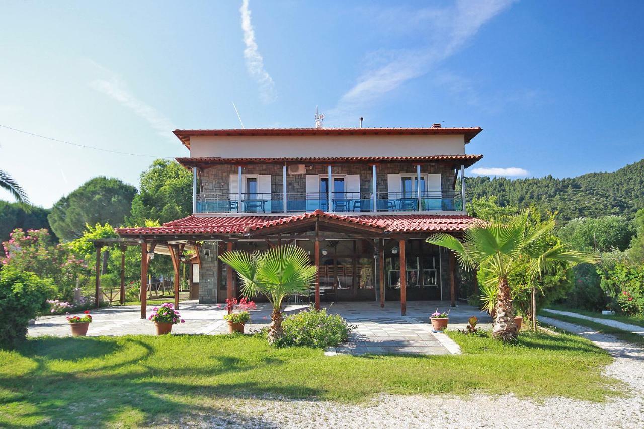 Отель Itamos House Вурвуру Экстерьер фото